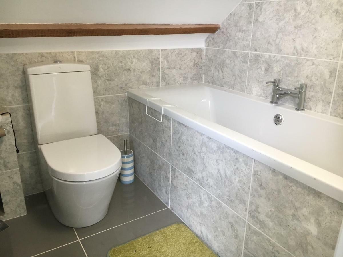 Stunning 4 Bed Townhouse In Central Dawlish Villa ภายนอก รูปภาพ